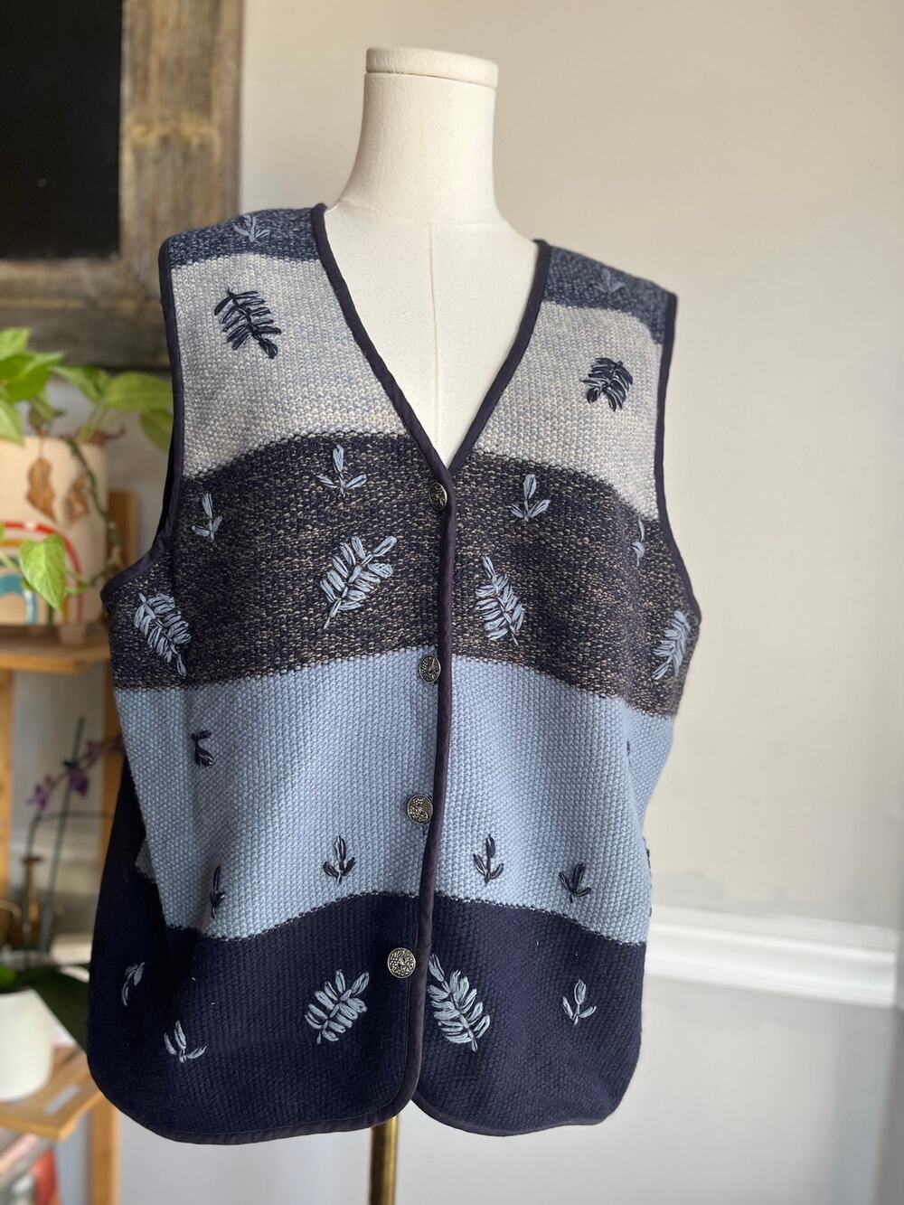 Vintage 90s Woven Sweater Vest Blue Leaves Wool Blend Size XL